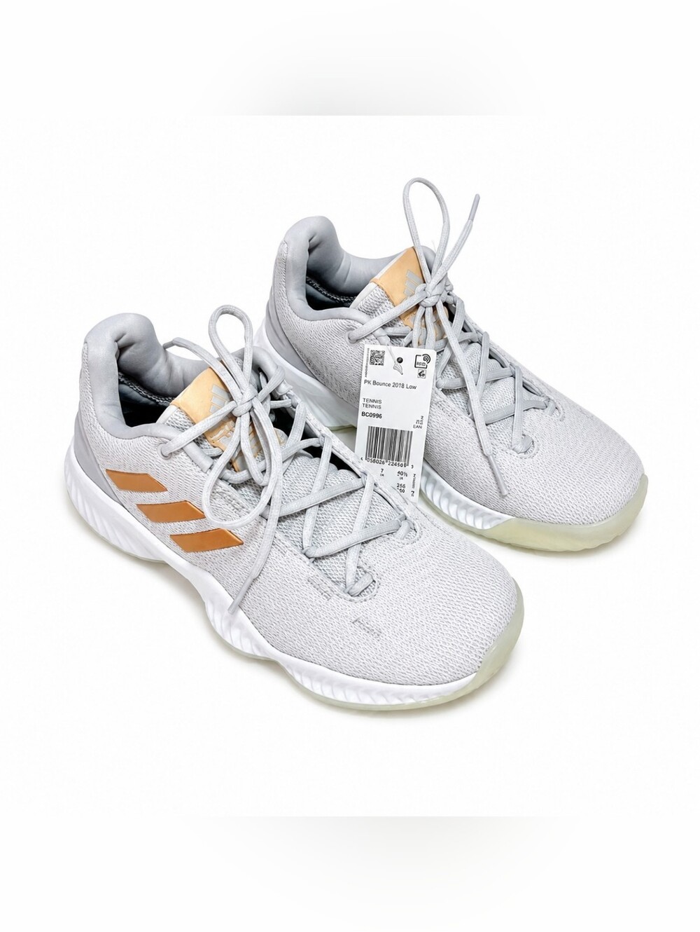 NWT Adidas Pro Bounce Low Top Basketball Shoes 6.5 Athletic Streetwear Sneakers